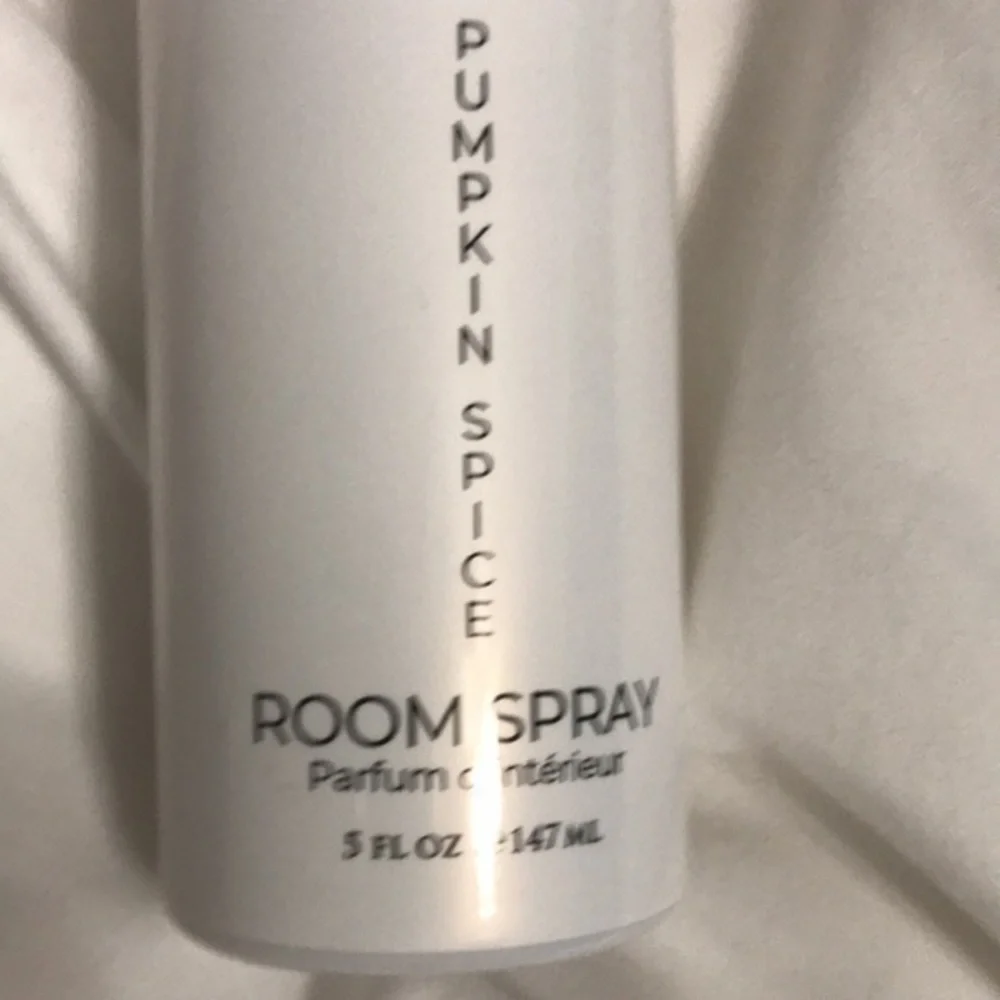Daniel stone pumpkin spice room spray